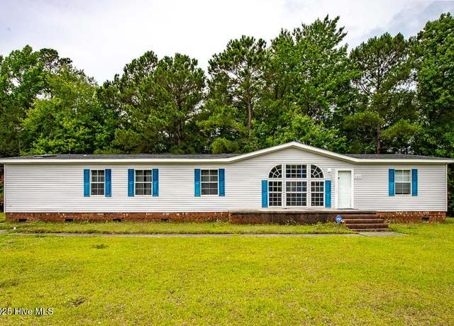 Property at 107 Split Oak Way, New Bern, NC 28562, 3 beds, 2 baths