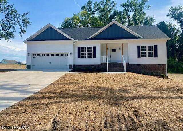 Property at 213 Willowbrook Dr, Pikeville, NC 27863, 3 beds, 2 baths