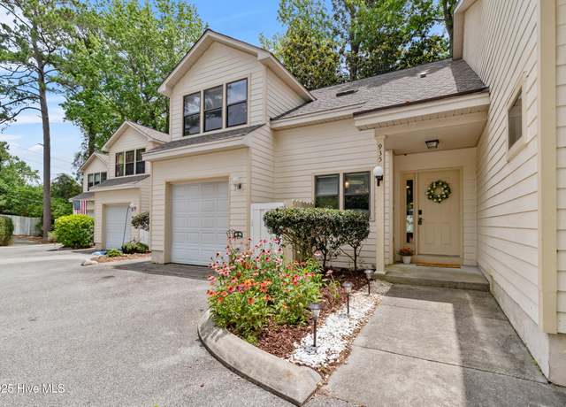 Property at 935 Birch Creek Dr, Wilmington, NC 28403, 3 beds, 2 baths