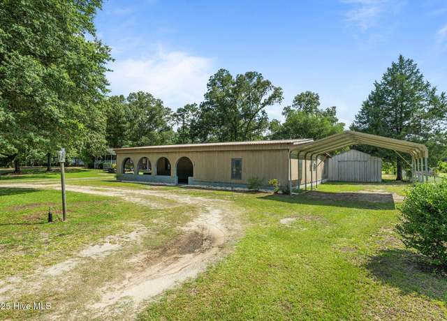 Property at 4135 River Rd, Vanceboro, NC 28586, 3 beds, 2 baths