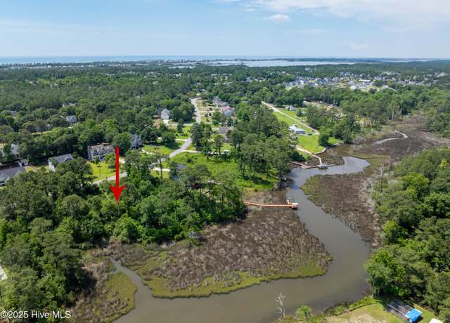 Property at 331 Chadwick Shores Dr, Sneads Ferry, NC 28460