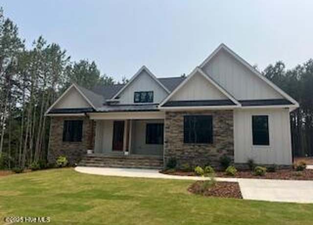 Property at 130 Gails Rd, West End, NC 27376, 4 beds, 3.5 baths