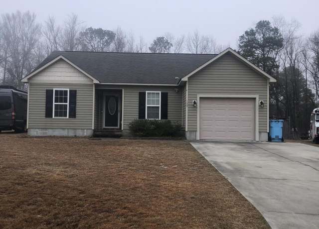Property at 109 Worvin Ln, Richlands, NC 28574, 3 beds, 2 baths