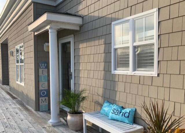 Property at 4134 Vanessa Dr Unit 14, Oak Island, NC 28461, 2 beds, 2 baths
