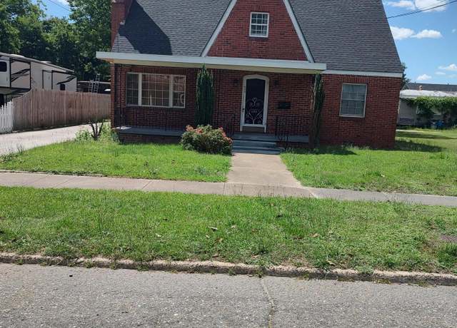 Property at 403 S William St, Goldsboro, NC 27530, 5 beds, 3 baths