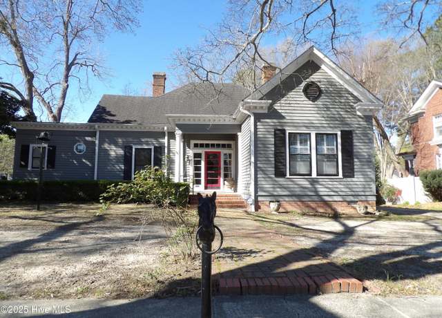 Property at 703 Broad St W, Wilson, NC 27893, 3 beds, 2 baths