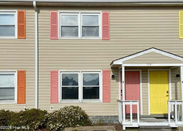 Property at 119 Center Dr Unit C (U3), Atlantic Beach, NC 28512, 2 beds, 1.5 baths