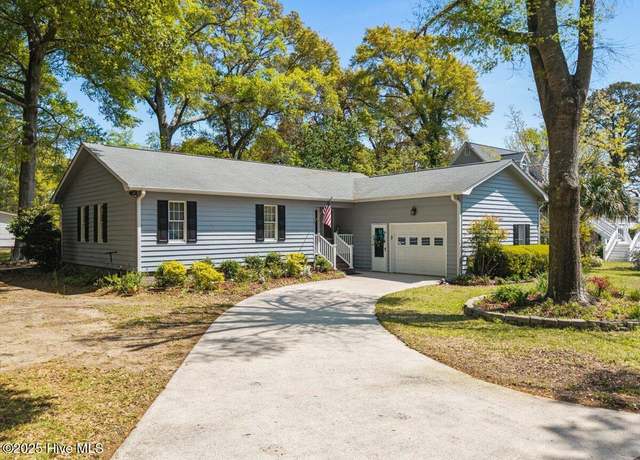 Property at 2492 John Ave SW, Supply, NC 28462, 3 beds, 2 baths
