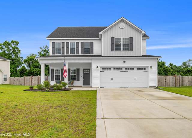 Property at 207 Village Creek Dr, Maysville, NC 28555, 4 beds, 2.5 baths
