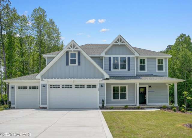 Property at 509 Belcroft Dr, Carthage, NC 28327, 4 beds, 3 baths