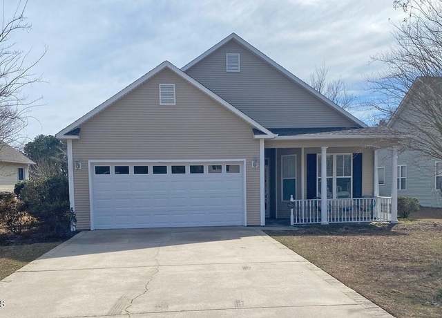 Property at 124 Azalea Dr, Hampstead, NC 28443, 3 beds, 2 baths