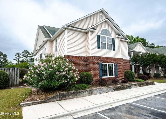 Property at 1422 Willoughby Park Ct Unit 5, Wilmington, NC 28412, 3 beds, 2 baths