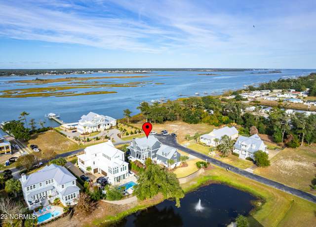Property at 409 Sunrise Ct, Emerald Isle, NC 28594, 3 beds, 3.5 baths