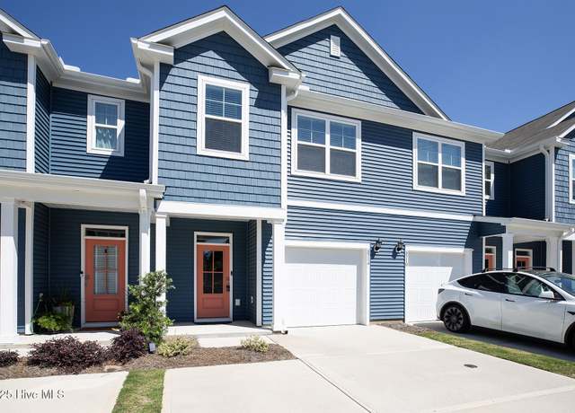 Property at 6514 Shark Tooth Trl, Wilmington, NC 28412, 3 beds, 2.5 baths