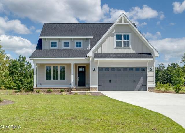 Property at 141 Sycamore Lakes Dr, Wallace, NC 28466, 4 beds, 3.5 baths