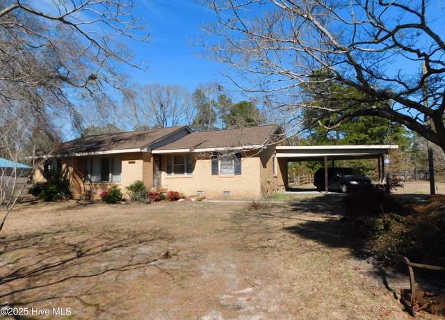 Property at 11621 Purcell Rd, Laurinburg, NC 28352, 3 beds, 2 baths