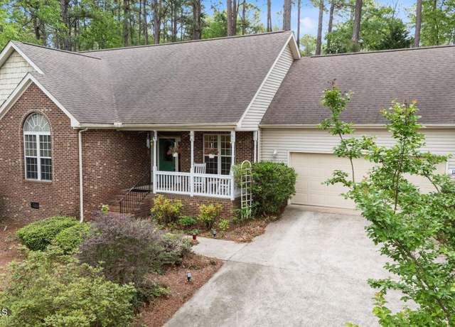 Property at 125 Barcroft Ct, Southern Pines, NC 28387, 3 beds, 2 baths