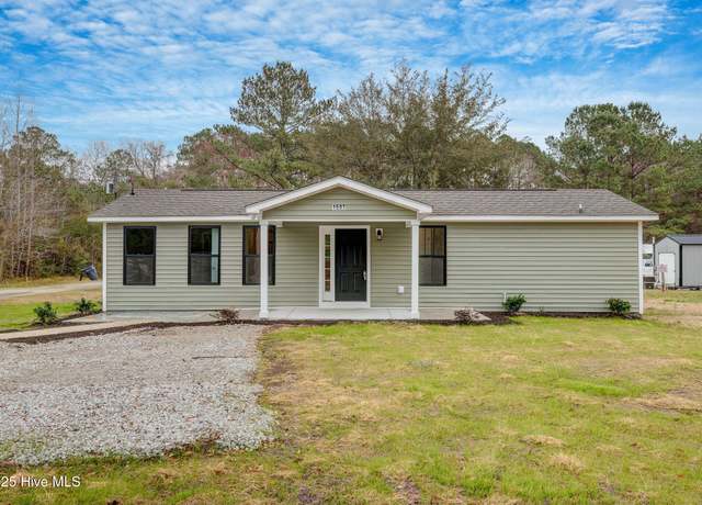 Property at 1597 Sunny Trl NE, Leland, NC 28451, 3 beds, 2 baths