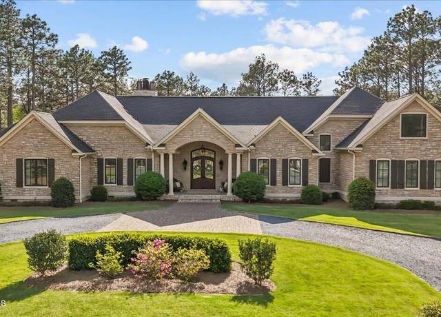 Property at 23 Cumberland Dr, Pinehurst, NC 28374, 4 beds, 5 baths