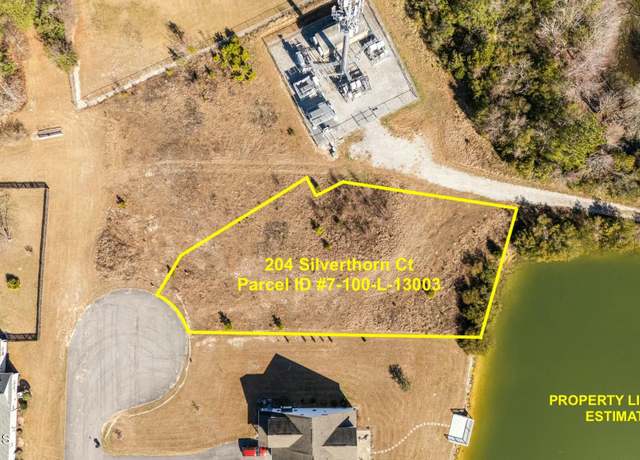 Property at 204 Silverthorn Ct, New Bern, NC 28562