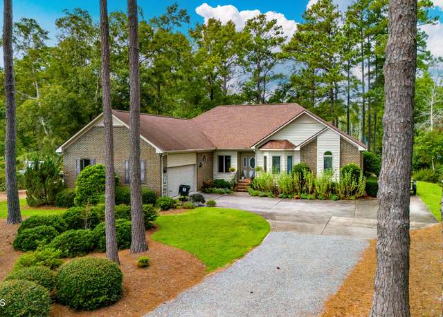 Property at 5511 Sandpiper Dr, Oriental, NC 28571, 3 beds, 2 baths