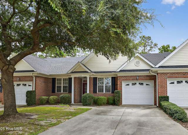 Property at 5202 Christian Dr, Wilmington, NC 28403, 3 beds, 2 baths