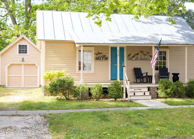 Property at 412 Phillips St, Edenton, NC 27932, 3 beds, 2 baths