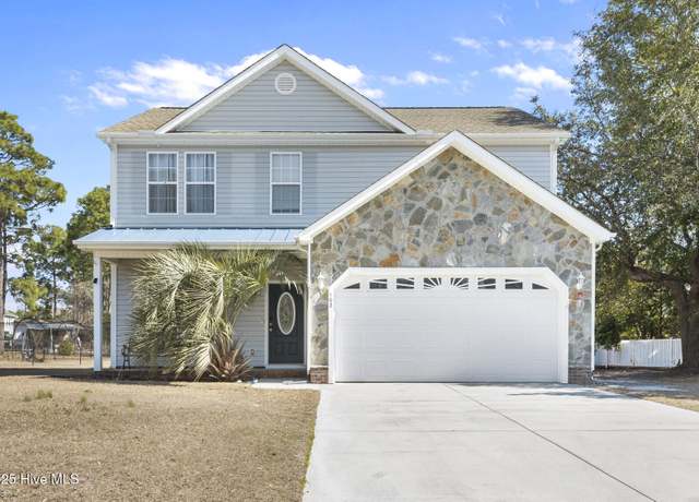 Property at 102 Bobwhite Cir, Cape Carteret, NC 28584, 3 beds, 2.5 baths
