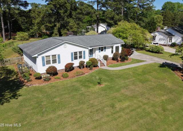 Property at 107 Regalwood Rd, Greenville, NC 27858, 3 beds, 2 baths