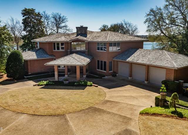 Property at 1409 Landfall Dr, Wilmington, NC 28405, 4 beds, 4.5 baths