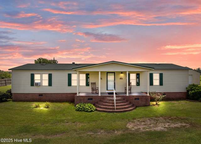 Property at 1178 Worthington Rd, Winterville, NC 28590, 3 beds, 2 baths