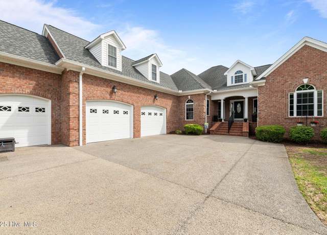 Property at 6012 Booty Ln, New Bern, NC 28560, 4 beds, 3 baths