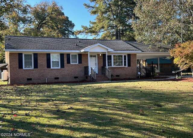 Property at 1411 Squire Pl, Kinston, NC 28504, 3 beds, 1.5 baths