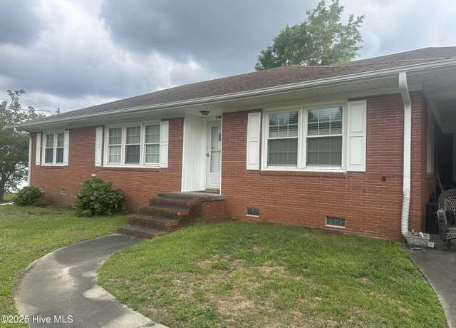 Property at 421 Darby Ave, Kinston, NC 28501, 3 beds, 2 baths