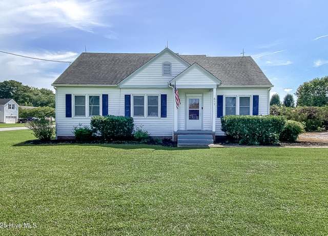 Property at 617 Highway 343 S, Camden, NC 27921, 3 beds, 1.5 baths