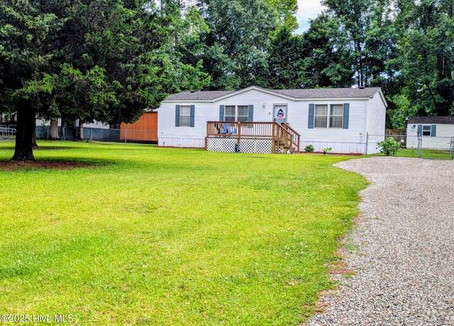 Property at 131 Remington Rd, Rocky Point, NC 28457, 3 beds, 2 baths