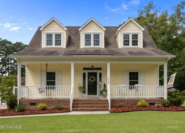 Property at 1808 Planters Walk, Greenville, NC 27858, 3 beds, 2.5 baths