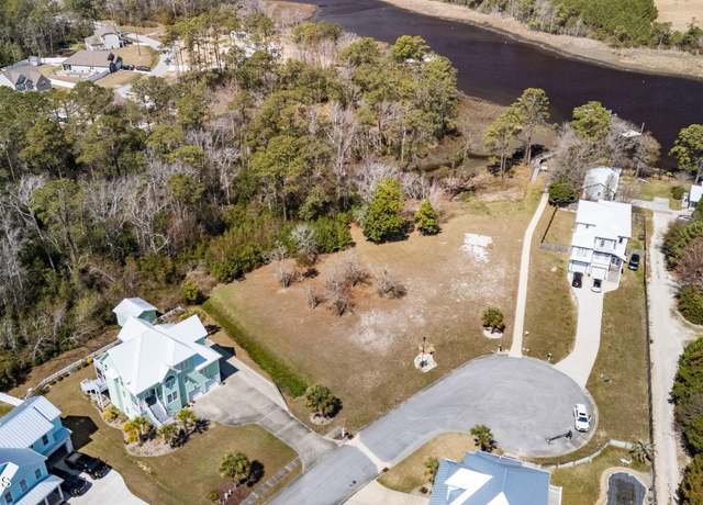 Property at 111 Key West Ln, Newport, NC 28570