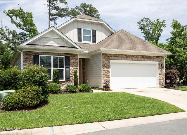 Property at 636 Seathwaite Ln SE, Leland, NC 28451, 5 beds, 3 baths