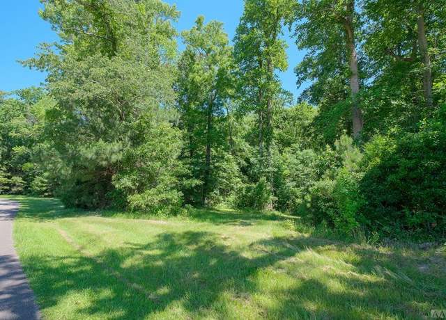 Property at 506 Batchelor Bay Dr, Windsor, NC 27983
