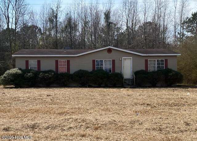 Property at Undisclosed address, Clinton, NC 28328, 3 beds, 1.5 baths