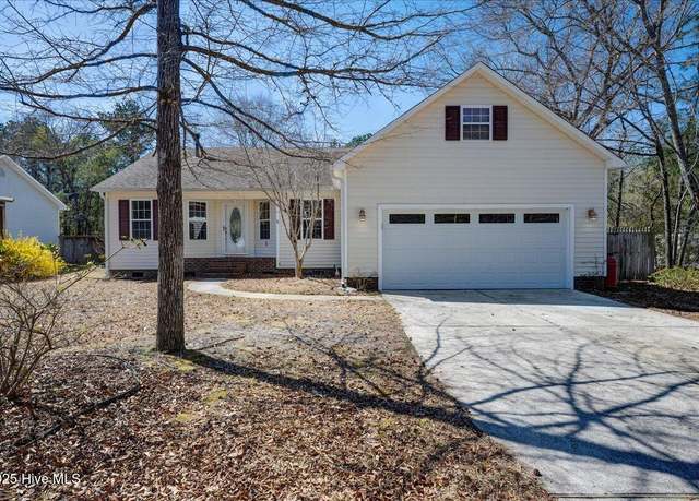 Property at 833 Wildwood Pointe Dr, New Bern, NC 28560, 3 beds, 2 baths