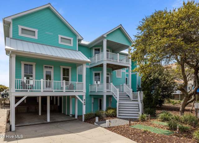 Property at 449 Maritime Pl, Pine Knoll Shores, NC 28512, 8 beds, 8.5 baths