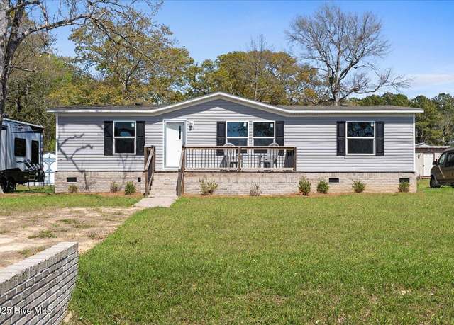 Property at 1223 Riverview Dr SW, Shallotte, NC 28470, 3 beds, 2 baths