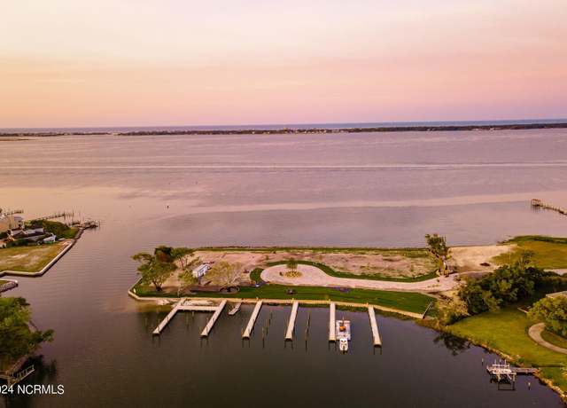 Property at 4717 S Shore Dr, Morehead City, NC 28557