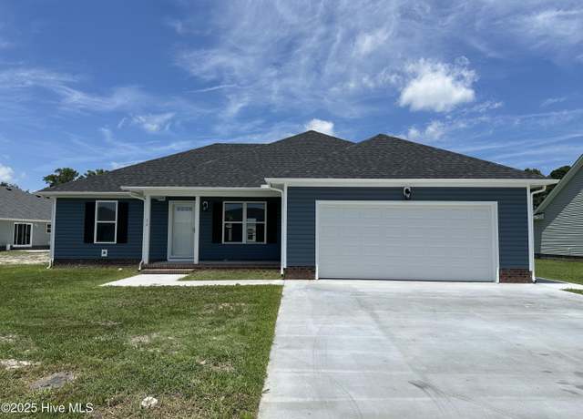 Property at 215 Compass Dr, Elizabeth City, NC 27909, 3 beds, 2 baths