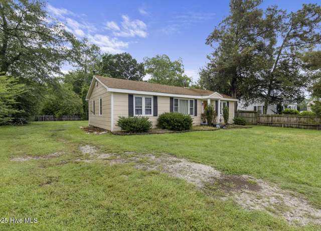 Property at 304 Pete Jones Dr, Richlands, NC 28574, 3 beds, 1 bath