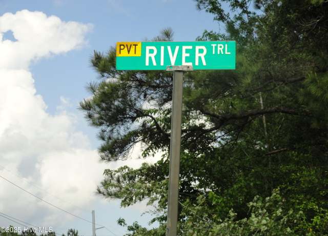 Property at 3 River Trl, Burgaw, NC 28425