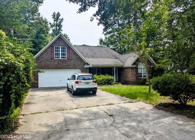 Property at 901 Wood Ridge Ct SE, Leland, NC 28451, 3 beds, 2 baths