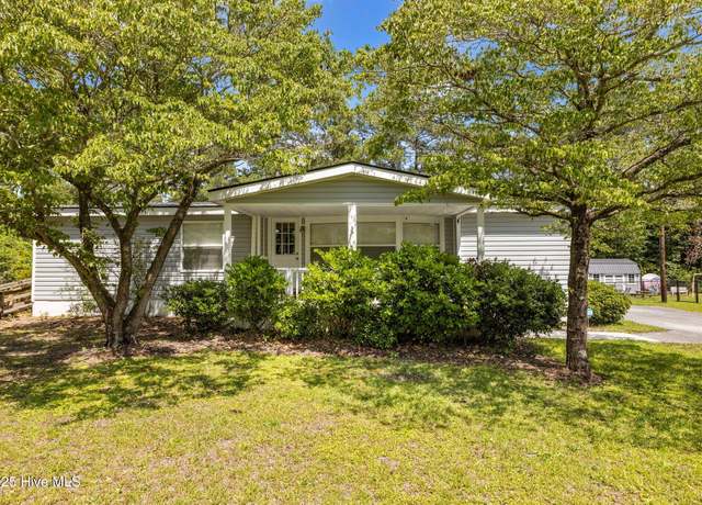 Property at 113 Pettiford Rd, Peletier, NC 28584, 2 beds, 2 baths